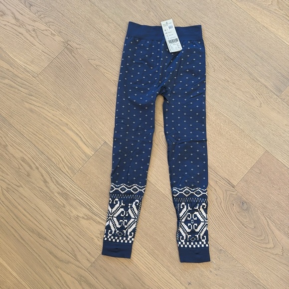 NWT Sweaty Betty Base Layers - leggings and top - Nordic Blur Fairisle print - Picture 8 of 11